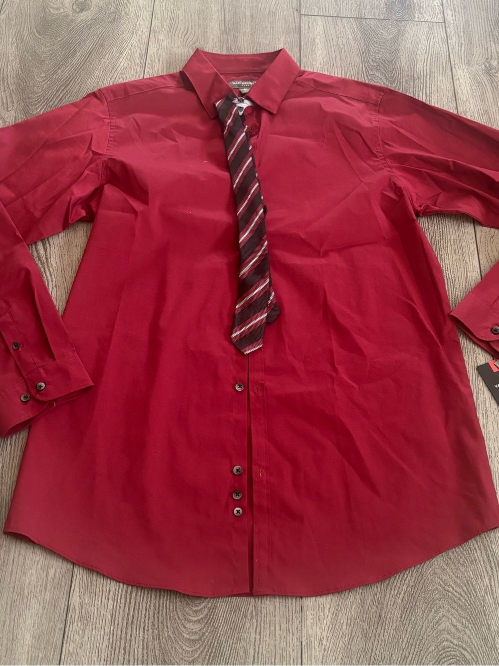 Van Heusen boys Red Dress Shirt - Classic Collared Button-Up